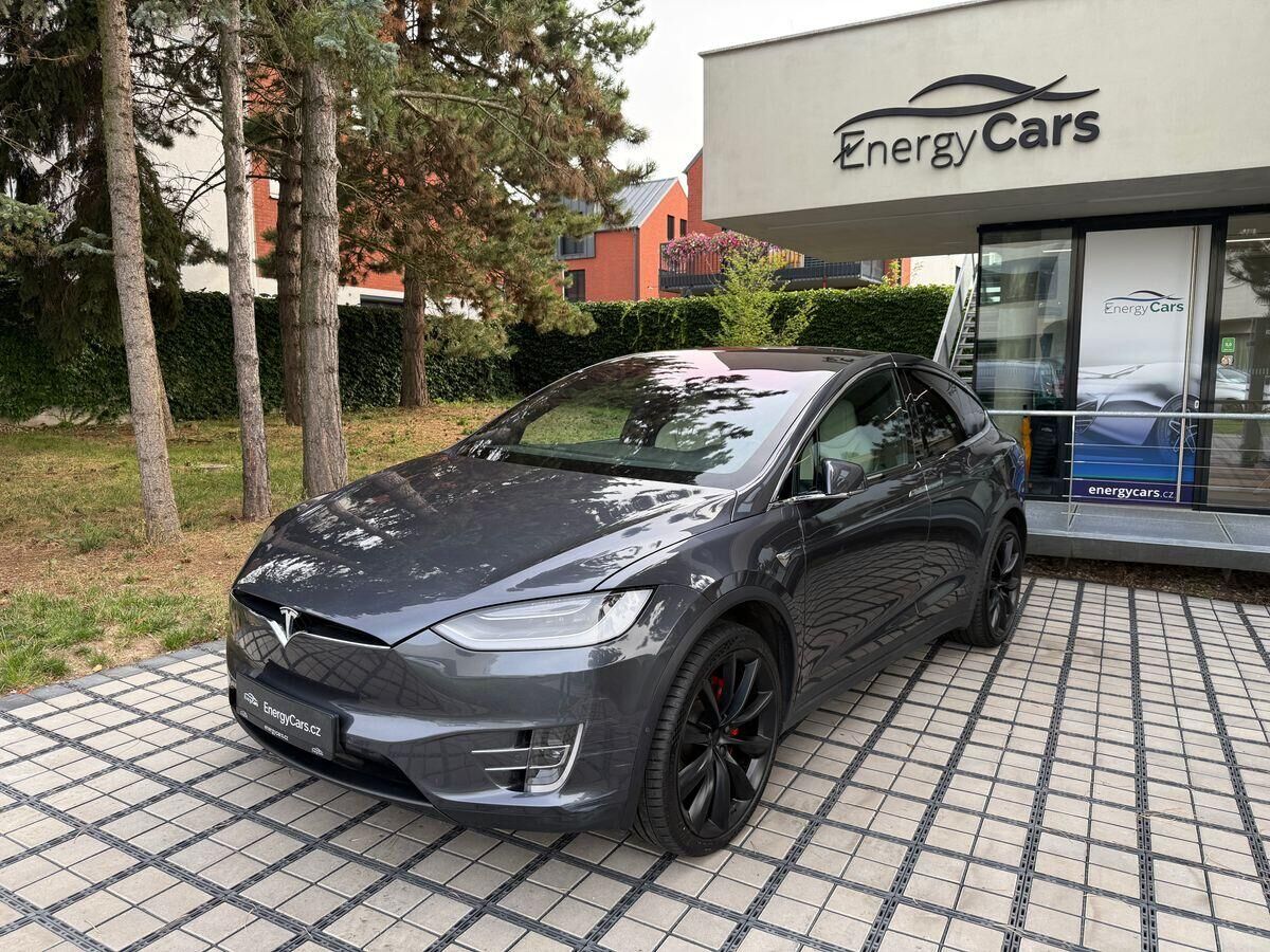 2019 TESLA Model X