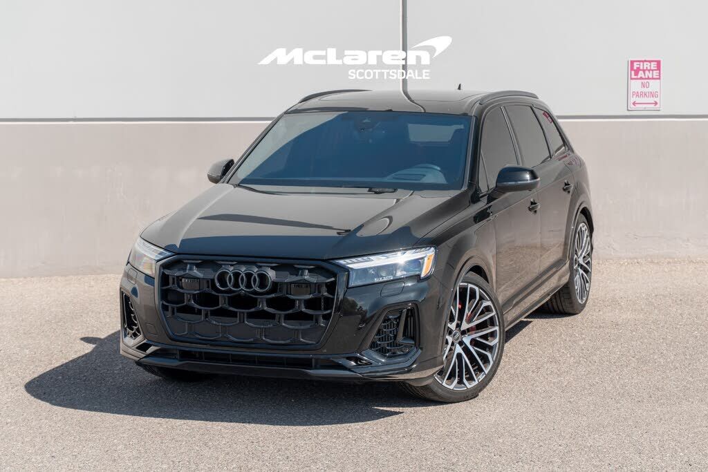 2025 AUDI SQ7
