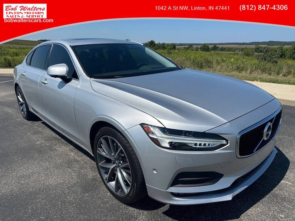 2018 VOLVO S90