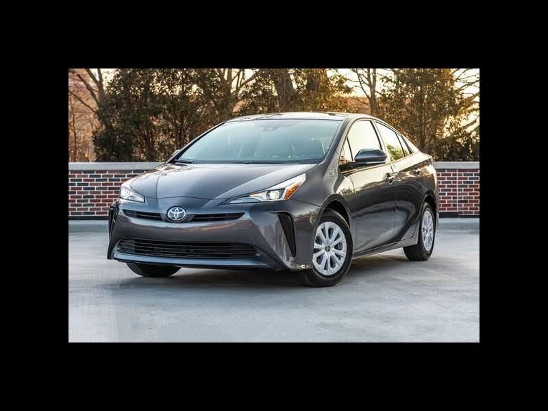 2019 TOYOTA PRIUS