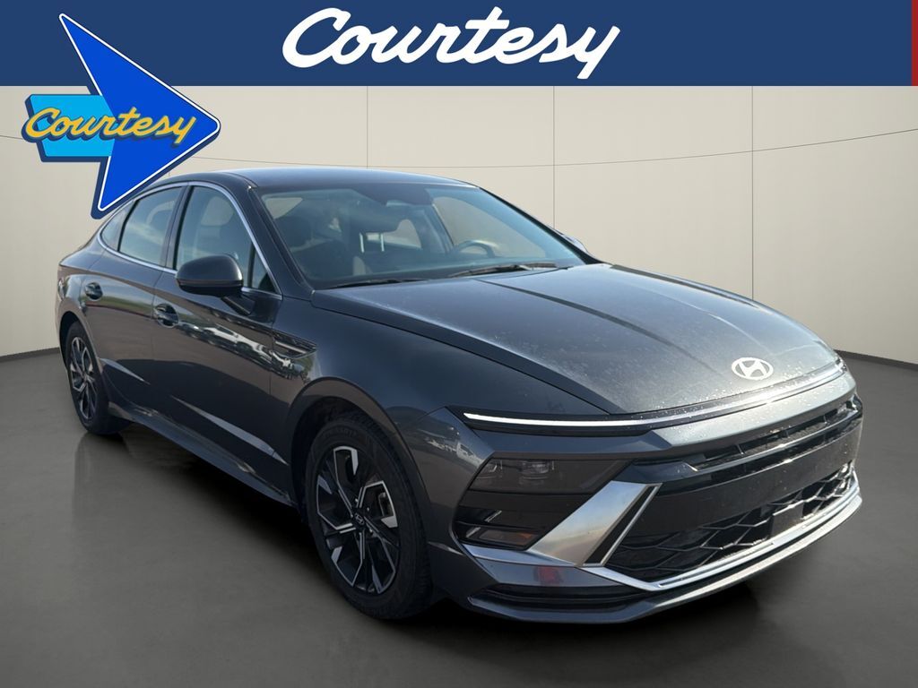 2025 HYUNDAI Sonata