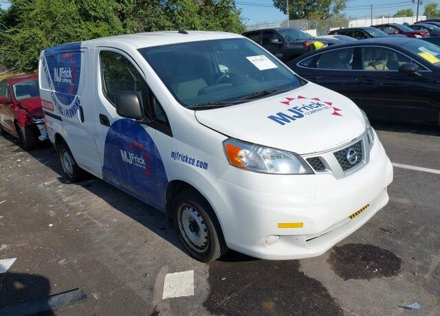 2020 NISSAN NV200