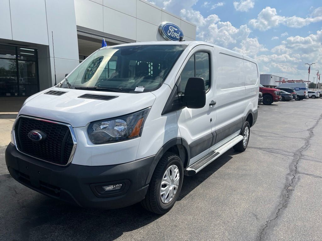 2025 FORD Transit