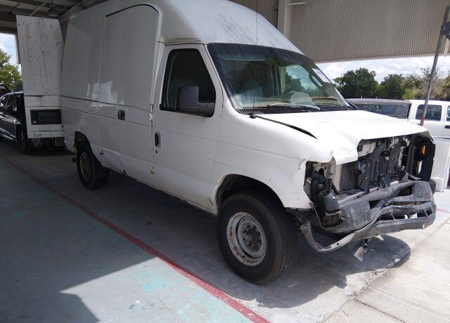 2008 FORD E-250