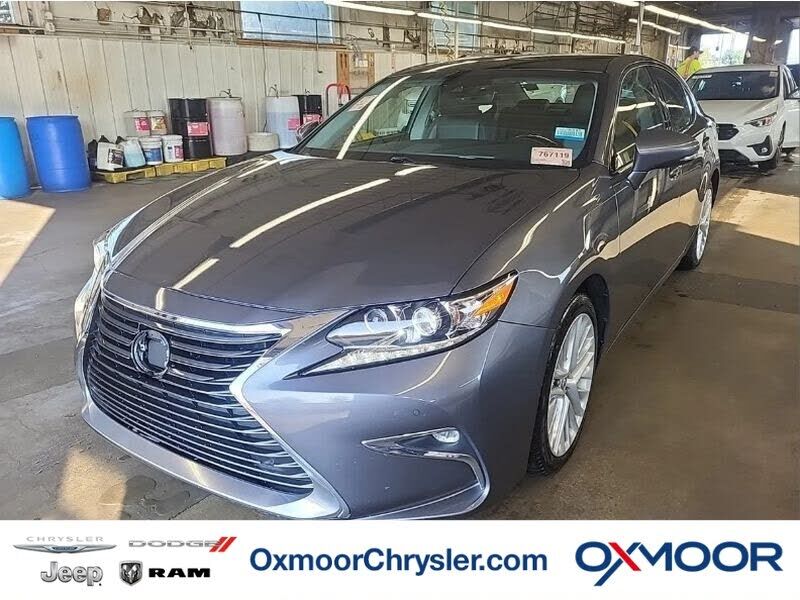 2018 LEXUS ES