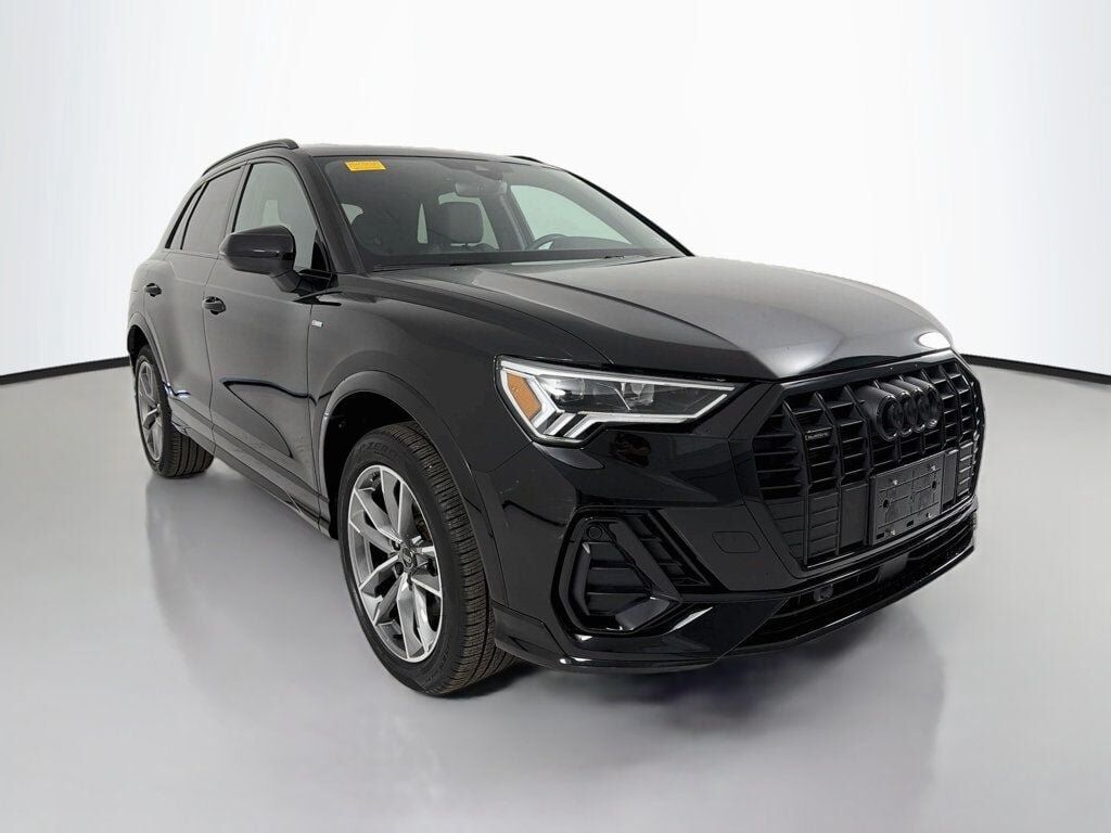 2023 AUDI Q3