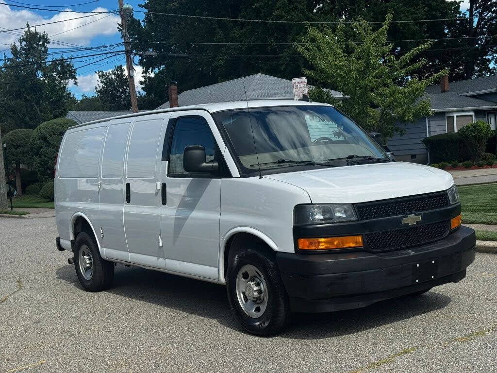 2018 CHEVROLET Express