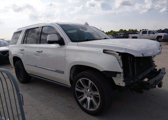 2015 CADILLAC Escalade