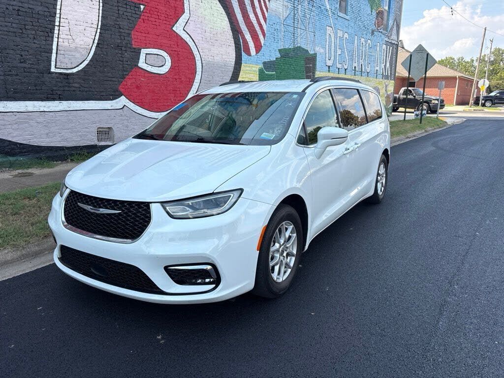 2022 CHRYSLER Pacifica