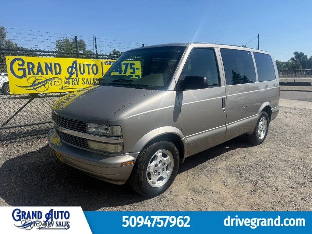 2004 CHEVROLET Astro Van
