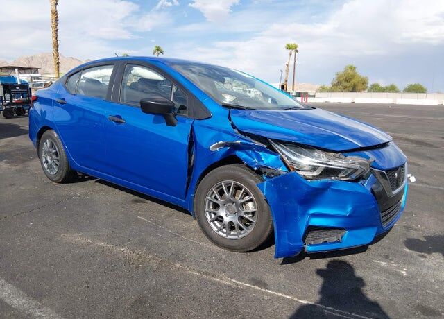 2020 NISSAN Versa