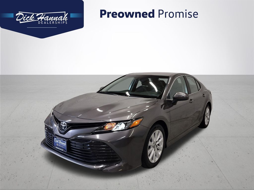 2018 TOYOTA Camry