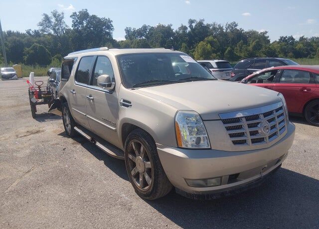 2011 CADILLAC Escalade