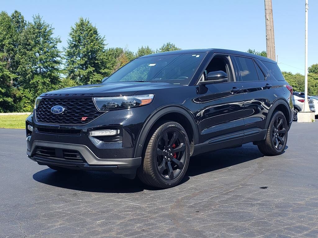 2022 FORD Explorer