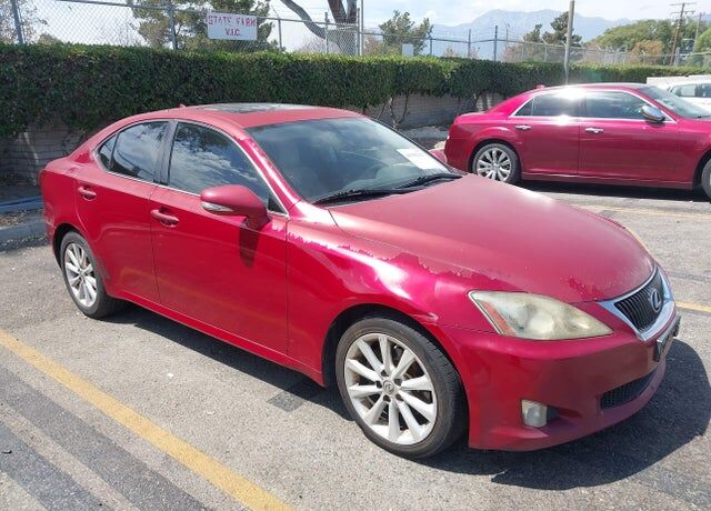 2010 LEXUS IS