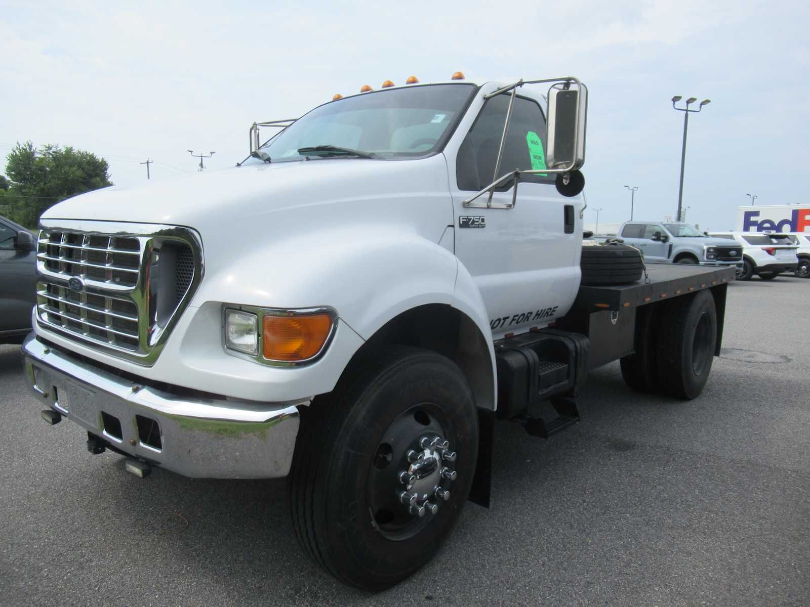 2003 FORD F-750