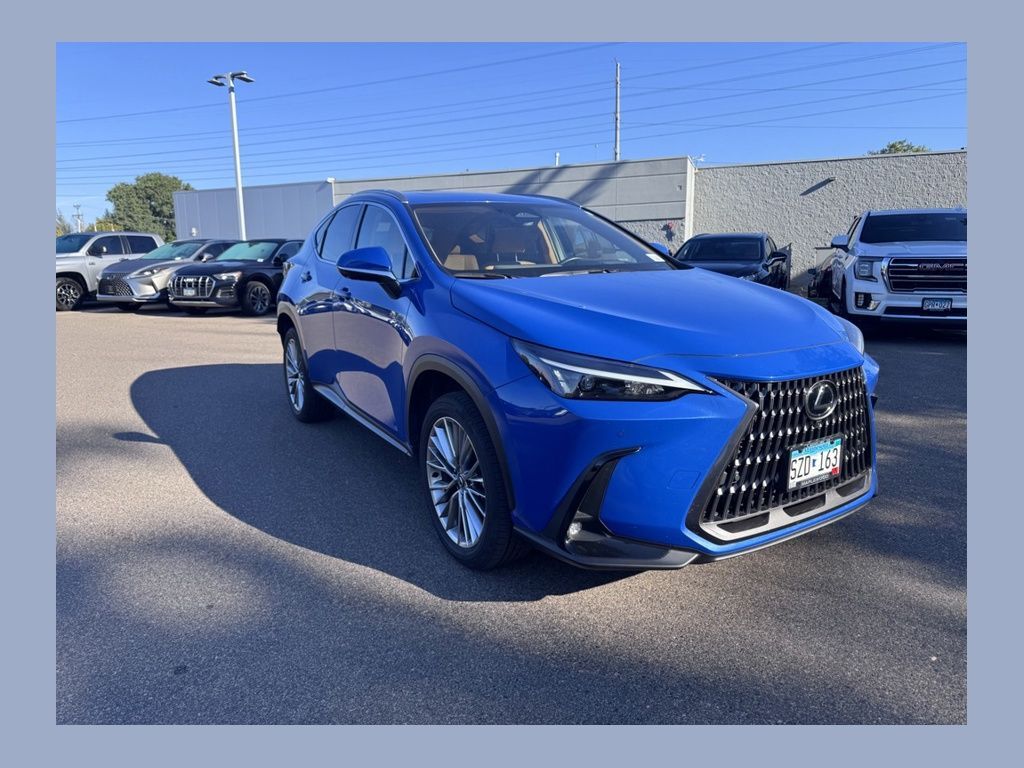 2025 LEXUS NX