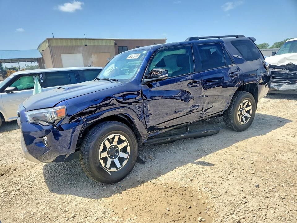 2023 TOYOTA 4-Runner