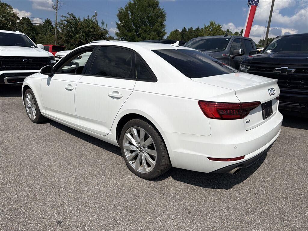 2017 Audi A4