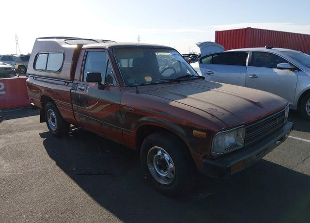 1983 TOYOTA Pick-Up