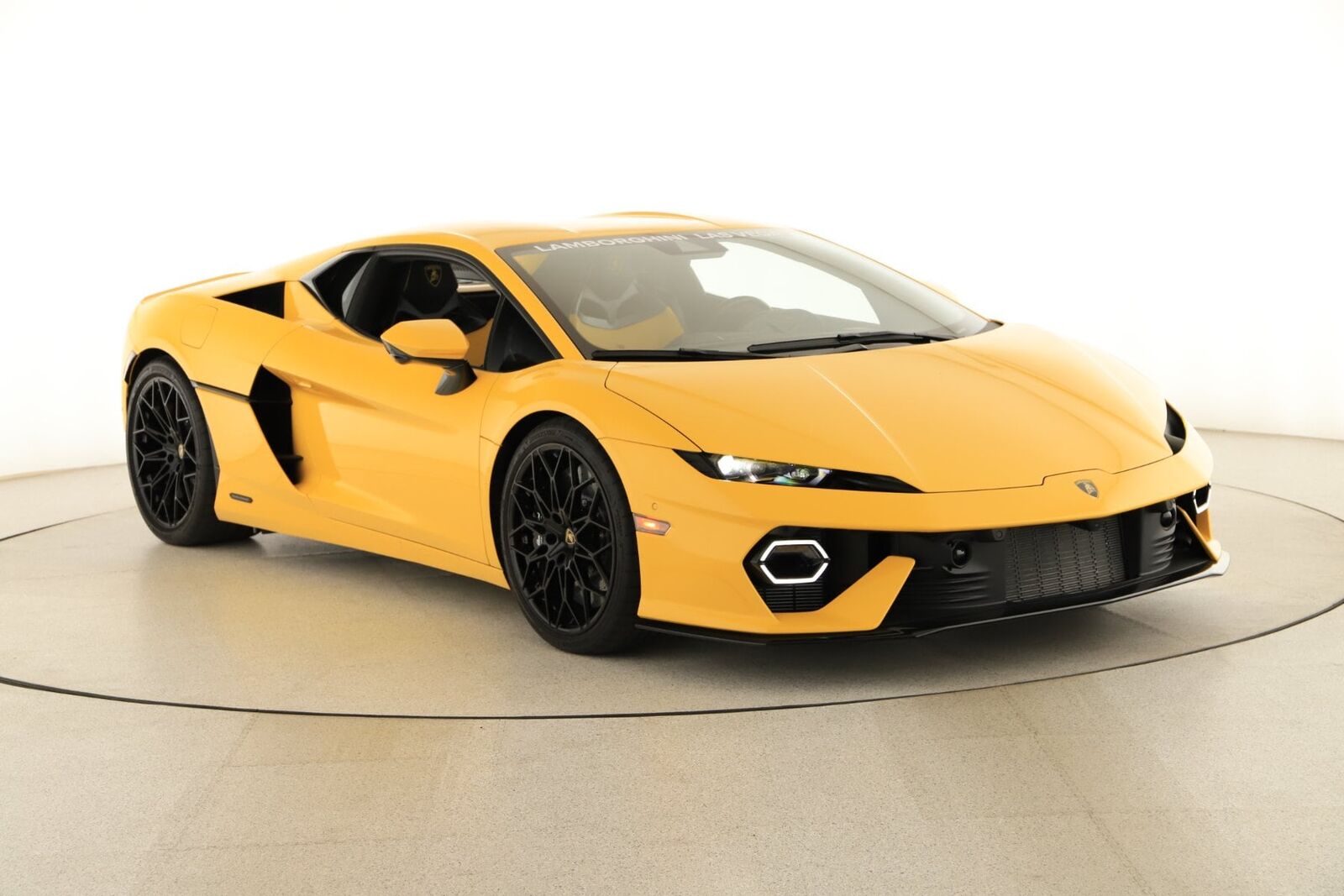 2026 LAMBORGHINI Temerario