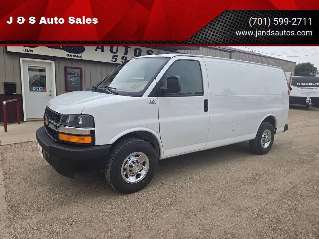 2021 CHEVROLET Express