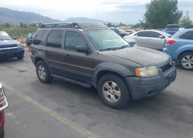 2003 FORD Escape