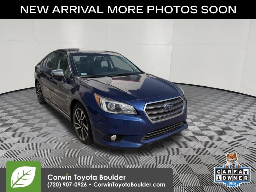 2017 SUBARU Legacy