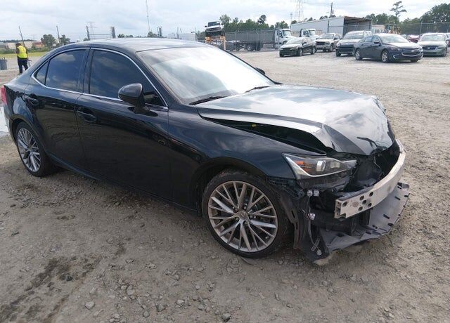 2018 LEXUS IS