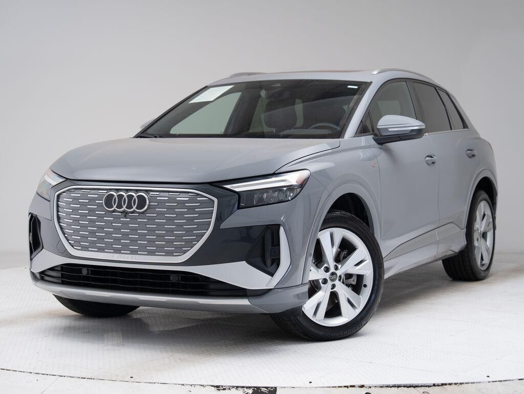 2023 AUDI Q4