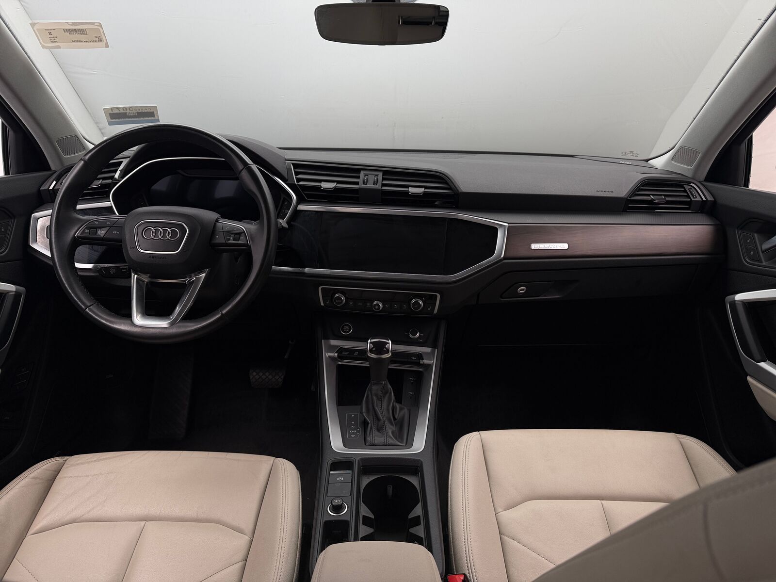 2022 Audi Q3