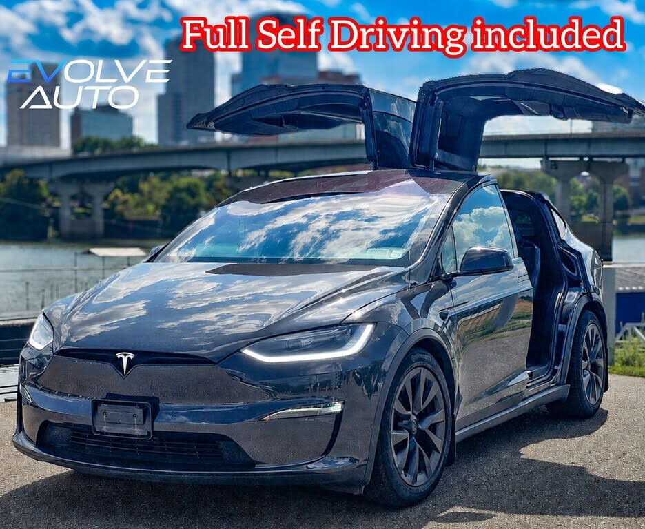 2024 TESLA Model X