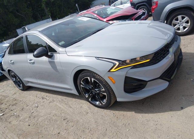 2023 KIA K5