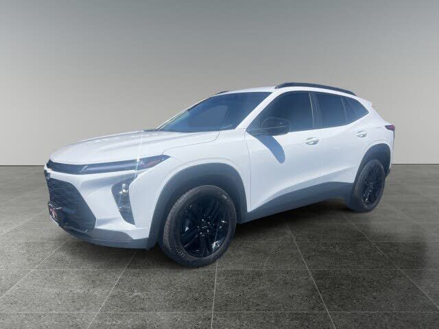 2024 CHEVROLET Trax
