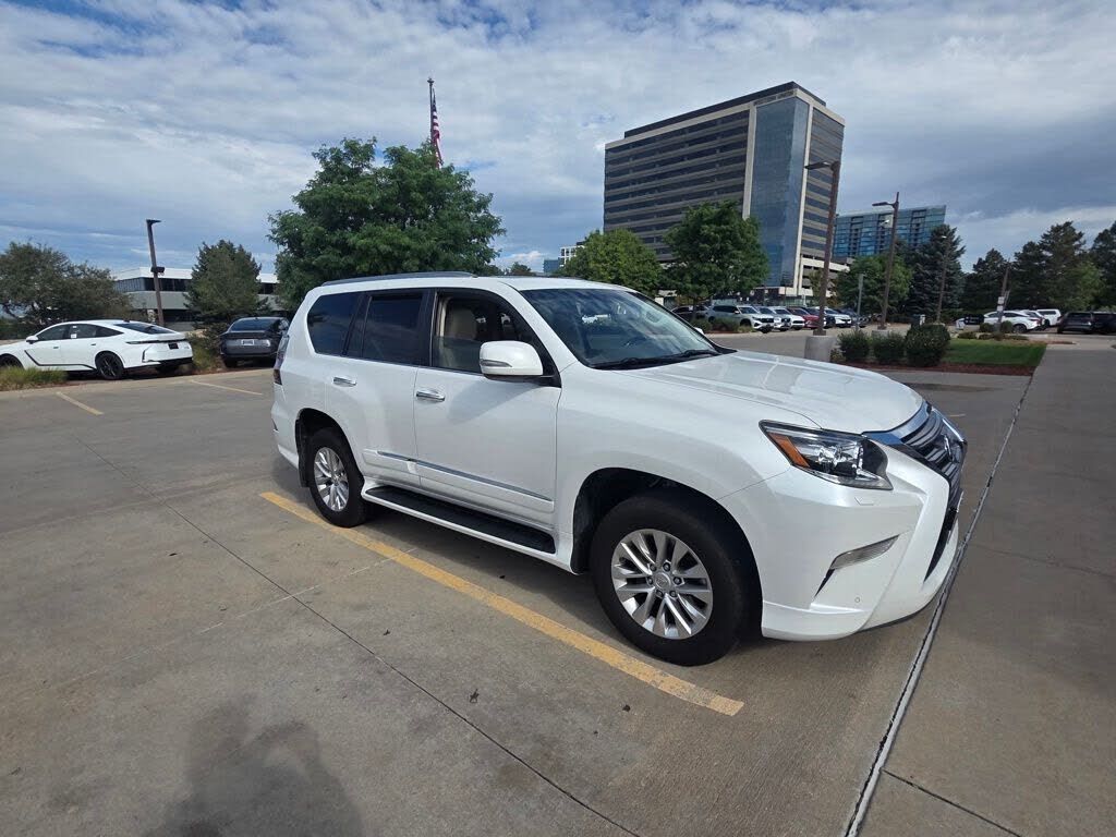 2017 LEXUS GX