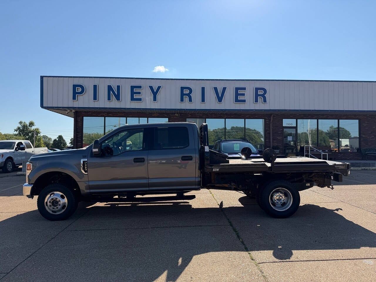 2022 FORD F-350