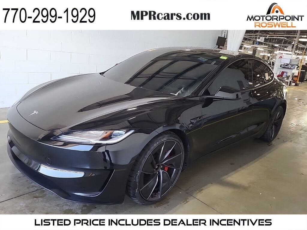 2024 TESLA Model 3