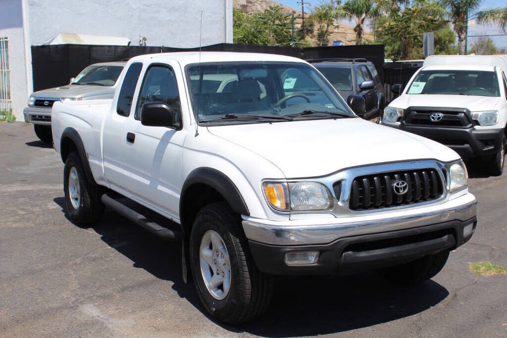 2001 TOYOTA Tacoma