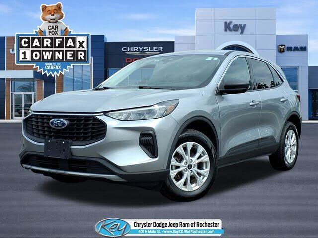 2024 FORD Escape
