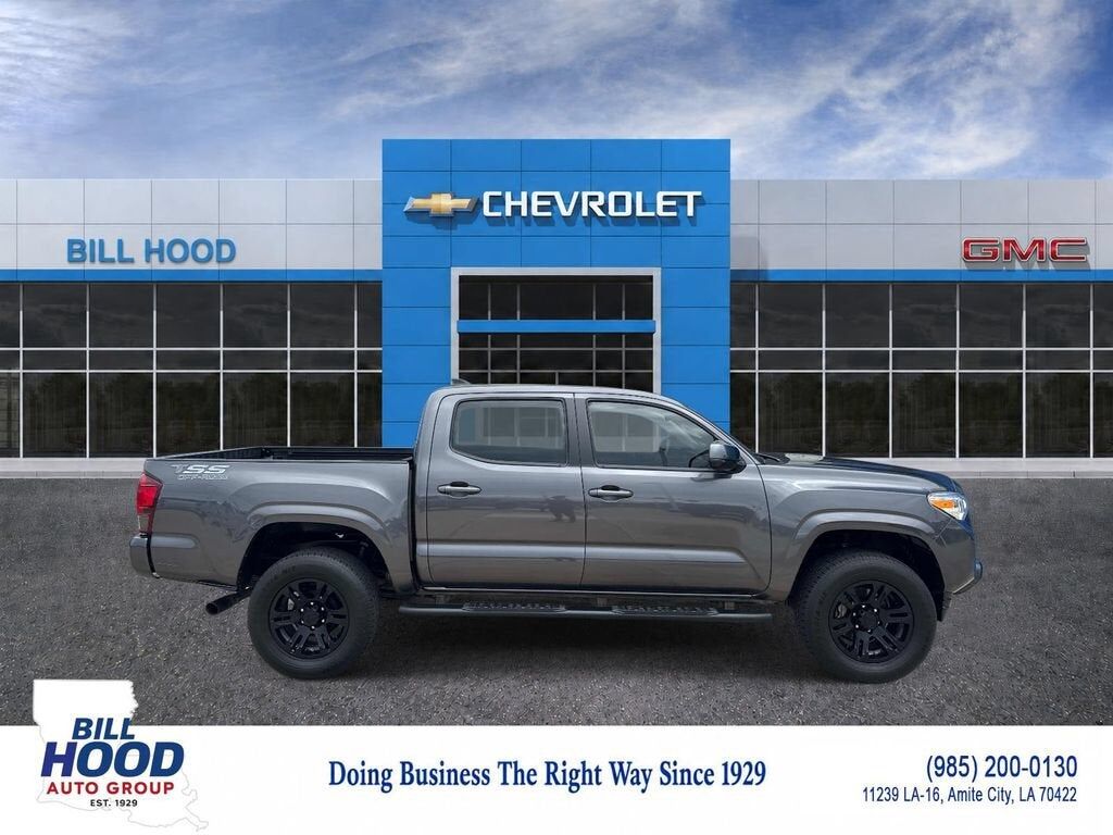 2022 TOYOTA Tacoma