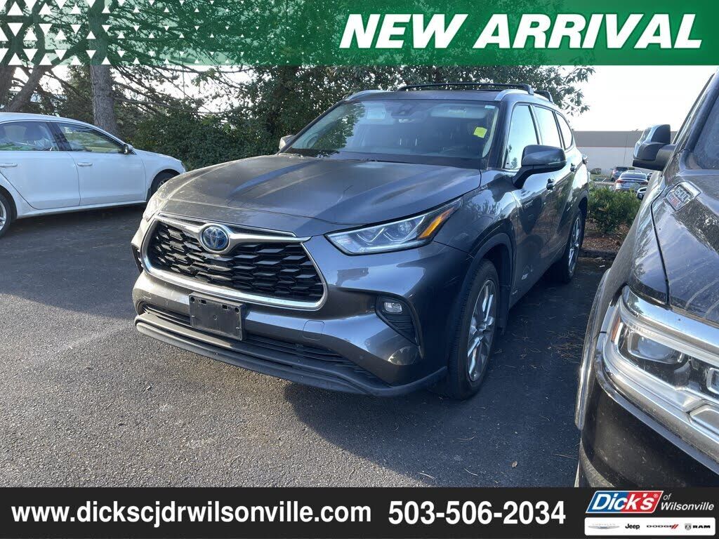 2020 TOYOTA Highlander