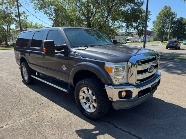 2003 FORD Excursion