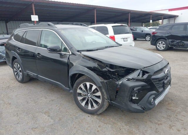 2023 SUBARU Outback
