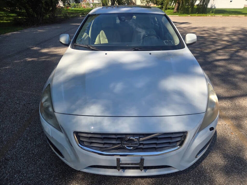 2012 VOLVO S60