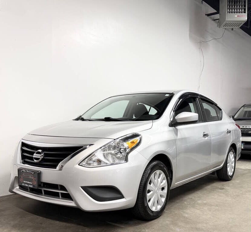 2018 NISSAN Versa
