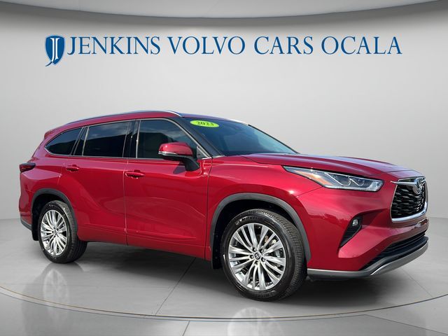 2023 TOYOTA Highlander