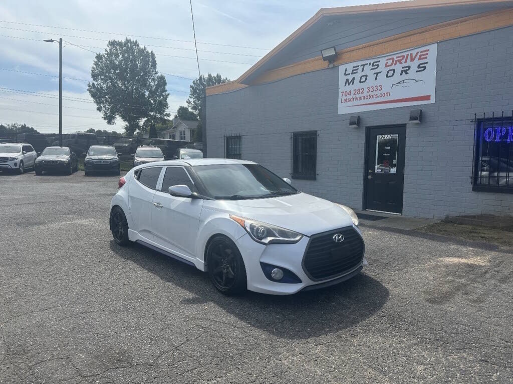 2016 HYUNDAI Veloster