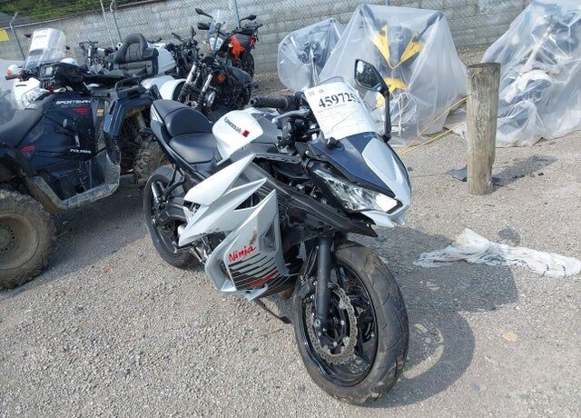 2026 KAWASAKI Ninja