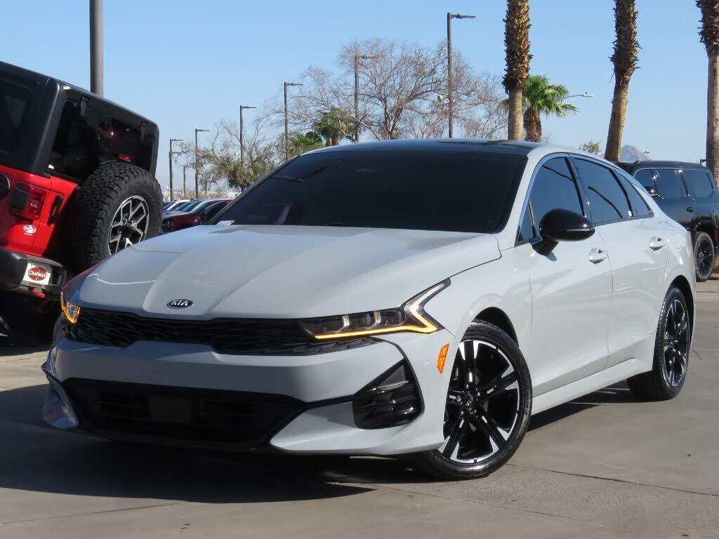 2021 KIA K5