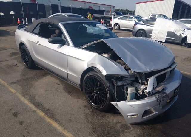 2012 FORD Mustang
